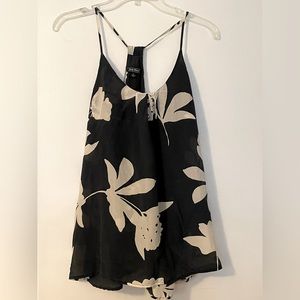 Lucky brand crossover back tank slate blue with white floral pattern